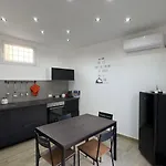 דירה Abela 9